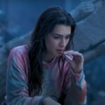 Kriti Sanon Seen Smoking In Movie Tere Ishq Mein